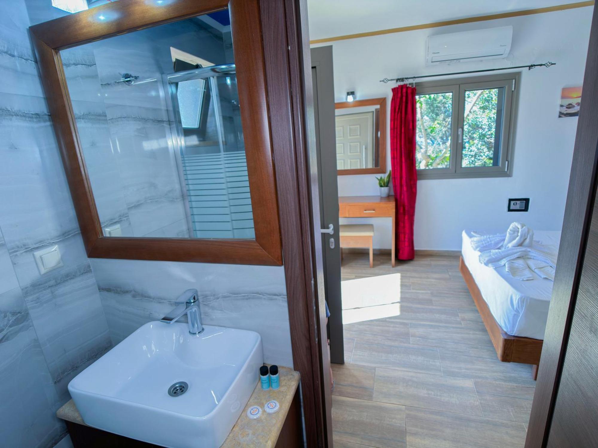 Beautiful Life Rooms With Sea View - Next To Elafonisi Beach Εξωτερικό φωτογραφία